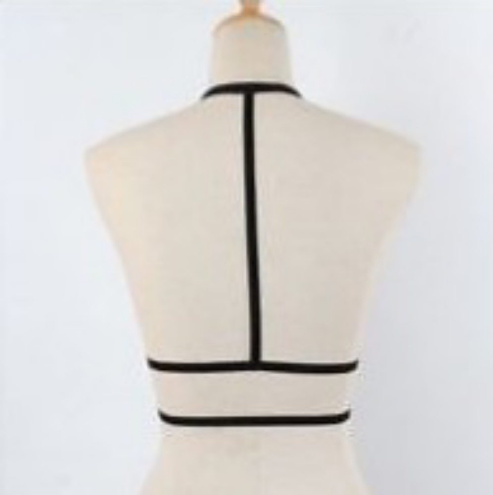 Black Strappy Hollow Cage Harness Bralette - Picture 3 of 3